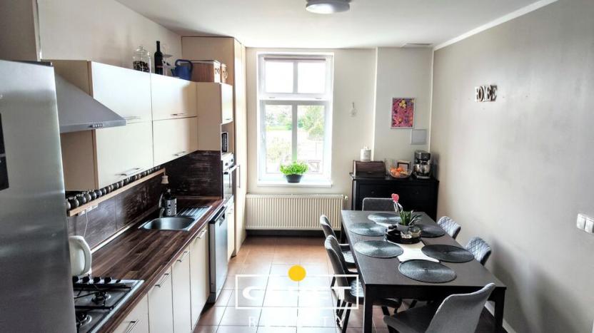 Prodej vícegeneračního domu, Žatec, Chomutovská, 300 m2