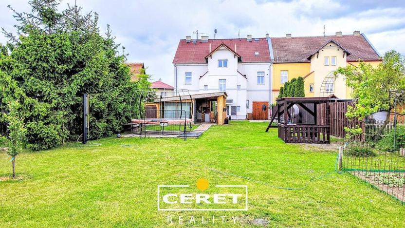 Prodej vícegeneračního domu, Žatec, Chomutovská, 300 m2