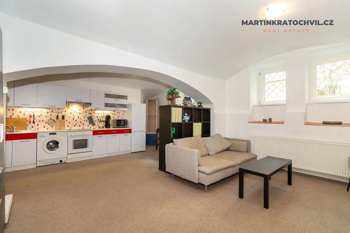 Prodej bytu 1+kk, Praha - Karlín, Březinova, 50 m2