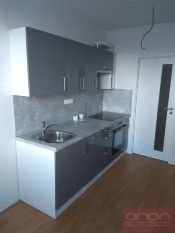 Pronájem bytu 2+1, Praha - Háje, Emilie Hyblerové, 58 m2