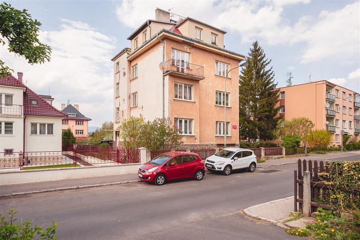 Prodej bytu 2+kk, Karlovy Vary - Drahovice, Boženy Němcové, 37 m2