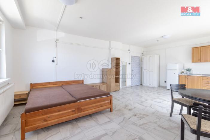 Prodej komerční nemovitosti, Přerov - Přerov I-Město, Dluhonská, 800 m2