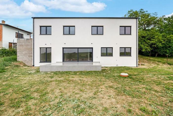 Prodej rodinného domu, Rašovice, 220 m2
