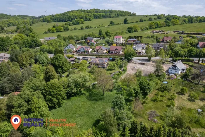 Prodej pozemku pro bydlení, Lipina, 4488 m2