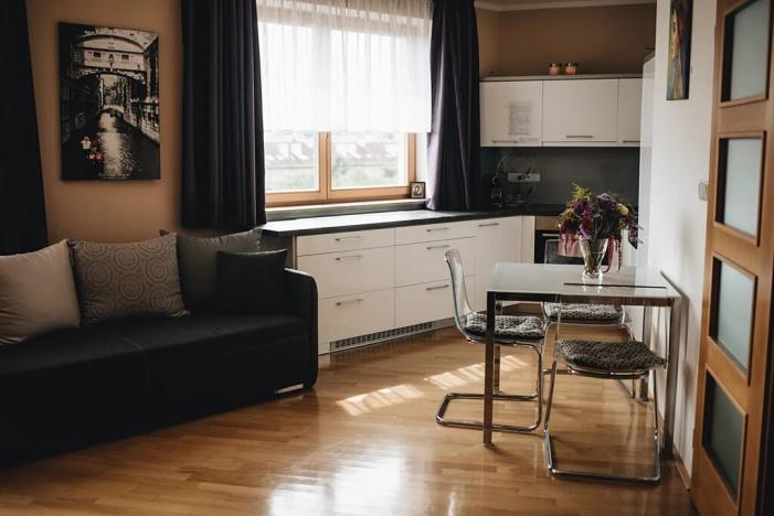 Pronájem bytu 2+kk, Praha - Vršovice, Pod stupni, 56 m2