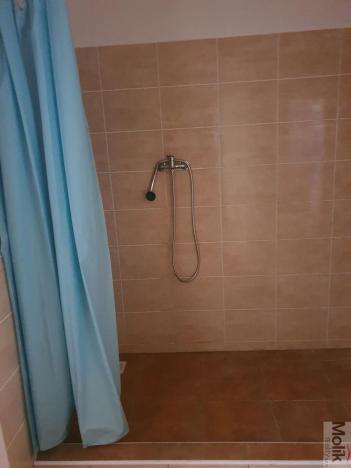 Pronájem komerční nemovitosti, Korozluky, 400 m2