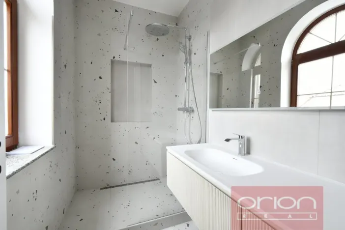 Pronájem rodinného domu, Praha - Nebušice, Nebušická, 243 m2