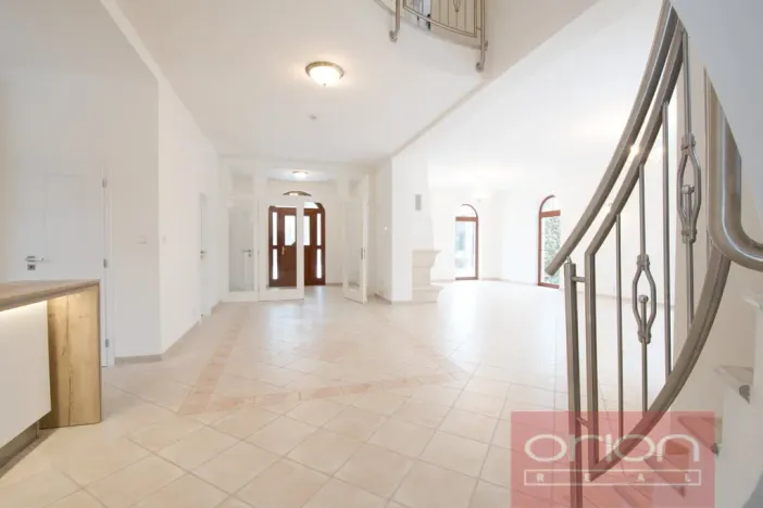 Pronájem rodinného domu, Praha - Nebušice, Nebušická, 243 m2