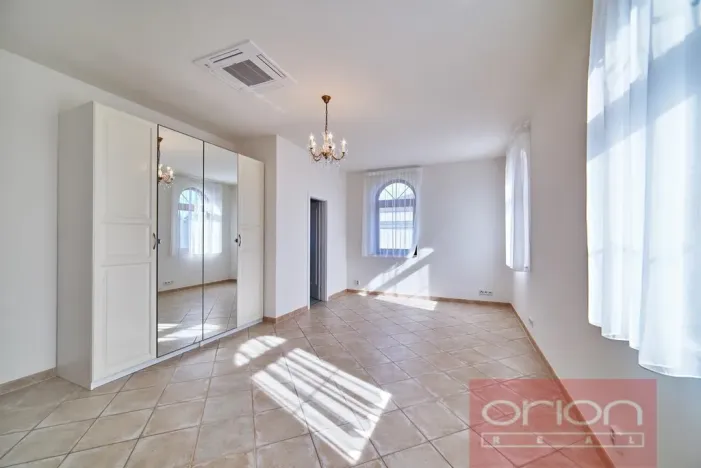 Pronájem rodinného domu, Praha - Nebušice, Nebušická, 243 m2