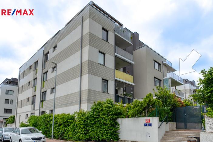 Pronájem bytu 2+kk, Praha - Dolní Chabry, Poštova, 56 m2