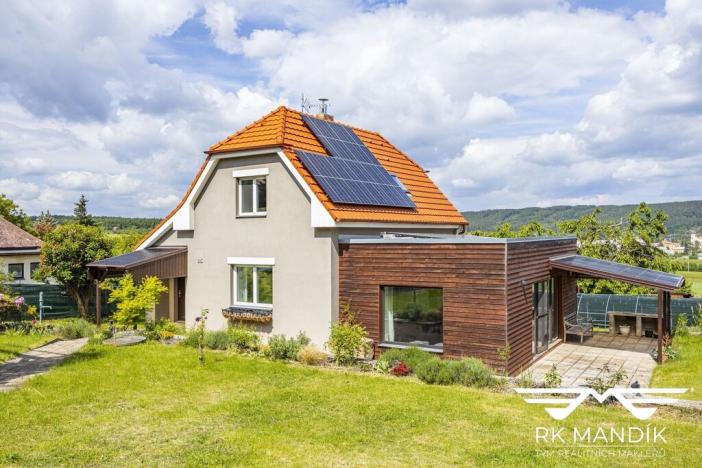 Prodej rodinného domu, Mníšek pod Brdy, U nádraží, 164 m2