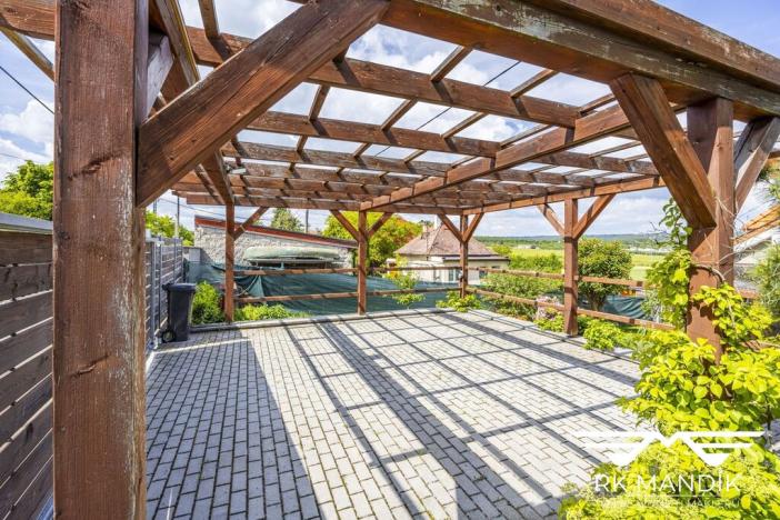 Prodej rodinného domu, Mníšek pod Brdy, U nádraží, 164 m2