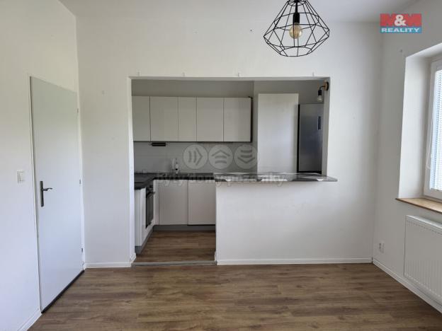 Pronájem bytu 2+kk, Velké Březno - Valtířov, 46 m2