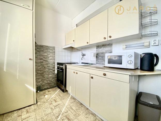 Pronájem bytu 2+1, Kadaň, Koželužská, 52 m2