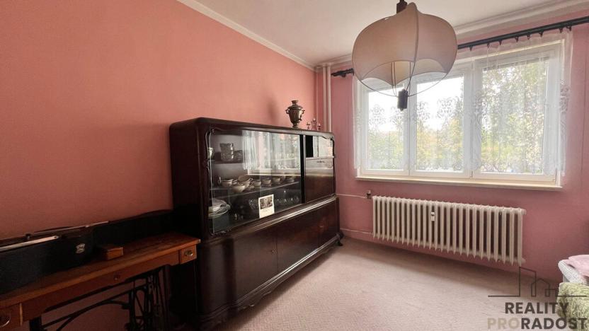 Prodej bytu 3+1, Třinec, Dukelská, 70 m2