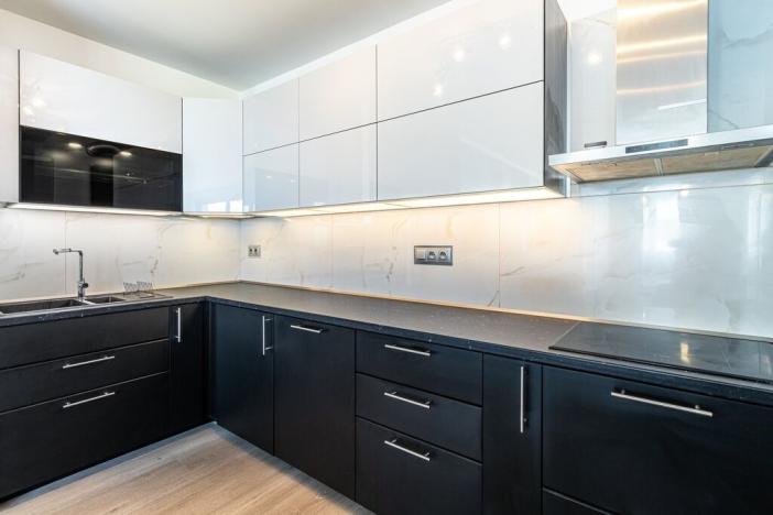 Pronájem bytu 3+kk, Praha - Dolní Měcholupy, Honzíkova, 98 m2