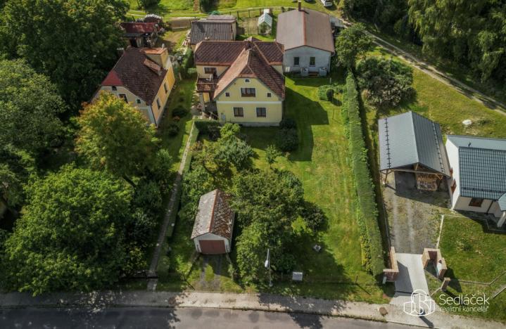 Prodej rodinného domu, Tři Sekery - Krásné, 200 m2