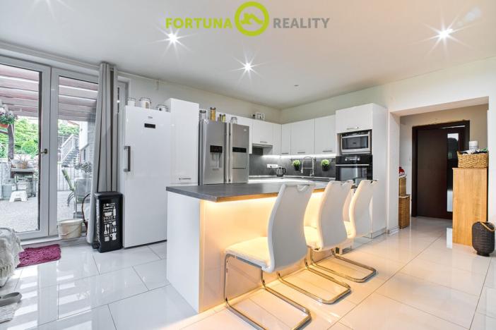 Prodej rodinného domu, Ostrava - Stará Bělá, Dokoupilova, 399 m2