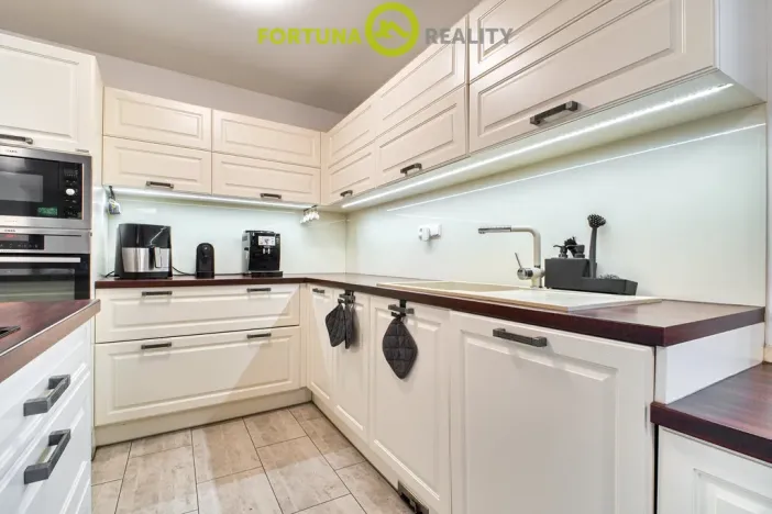 Prodej rodinného domu, Ostrava - Stará Bělá, Dokoupilova, 399 m2