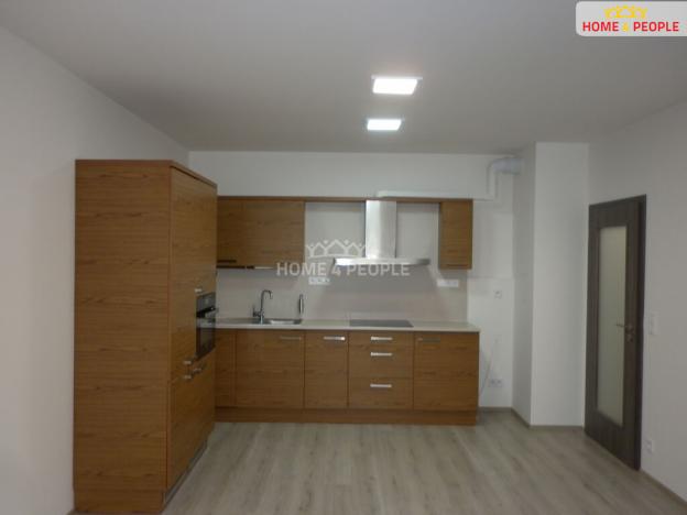 Pronájem bytu 2+kk, Milovice - Mladá, Armádní, 50 m2