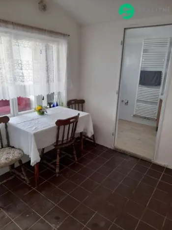 Prodej rodinného domu, Hrušovany nad Jevišovkou, Drnholecká, 160 m2