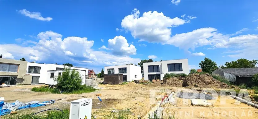 Prodej rodinného domu, Sezemice, Družstevní, 121 m2