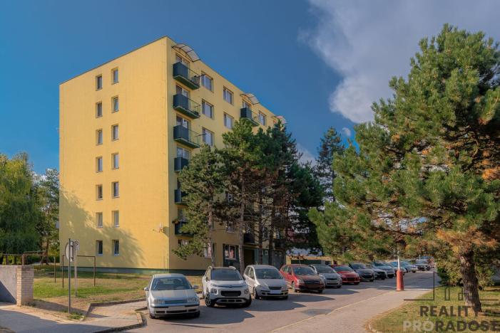 Prodej bytu 3+1, Moravský Krumlov, Sídliště, 73 m2