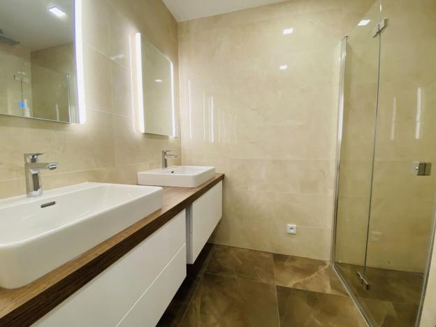 Pronájem bytu 4+1, České Budějovice - České Budějovice 6, Na Nábřeží, 84 m2