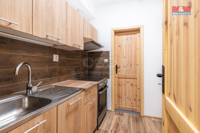 Prodej rodinného domu, Otrokovice - Kvítkovice, tř. Osvobození, 422 m2