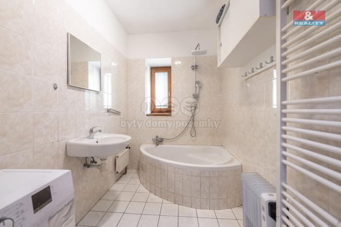 Prodej rodinného domu, Otrokovice - Kvítkovice, tř. Osvobození, 422 m2