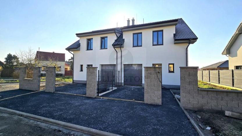 Prodej bytu 4+kk, Přerov nad Labem, 125 m2