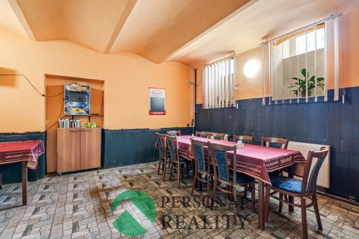 Prodej rodinného domu, Podbořany, Dukelská, 450 m2