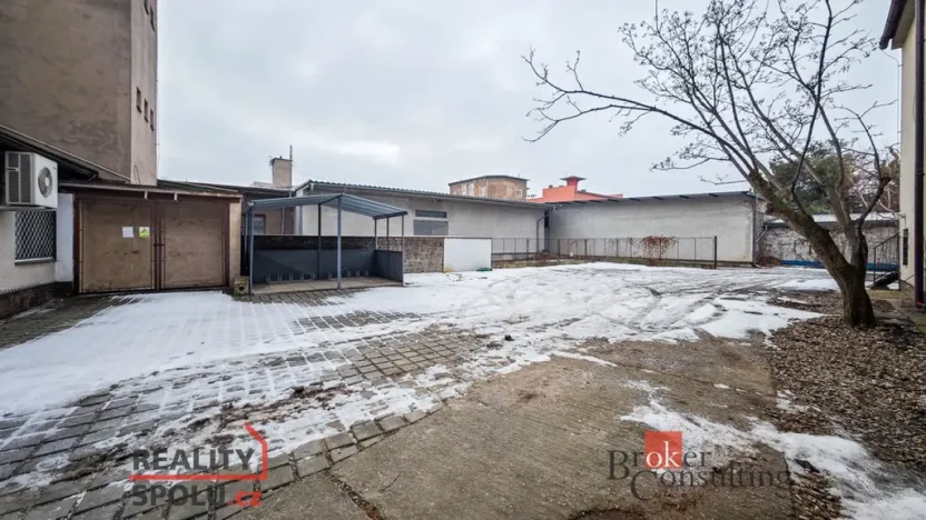 Prodej obchodního prostoru, Pardubice - Zelené Předměstí, V Ráji, 740 m2