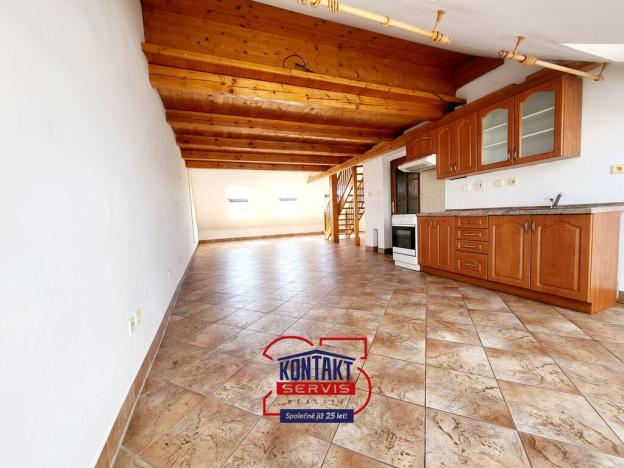 Pronájem bytu 2+kk, České Budějovice, J. Š. Baara, 75 m2