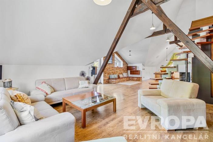 Prodej rodinného domu, Nové Město na Moravě, Malá, 375 m2