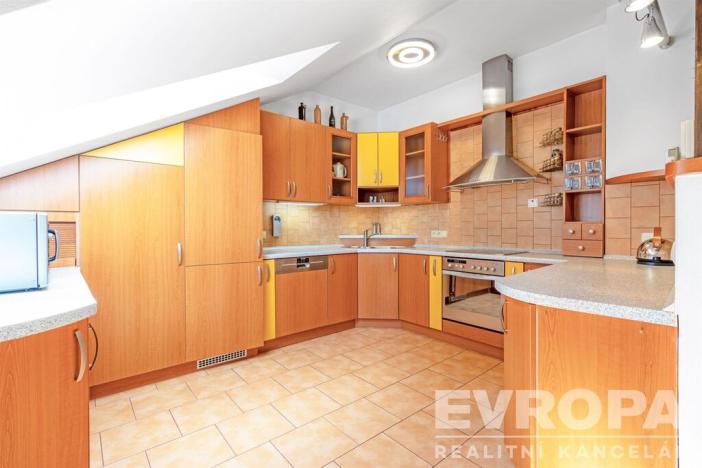 Prodej rodinného domu, Nové Město na Moravě, Malá, 375 m2