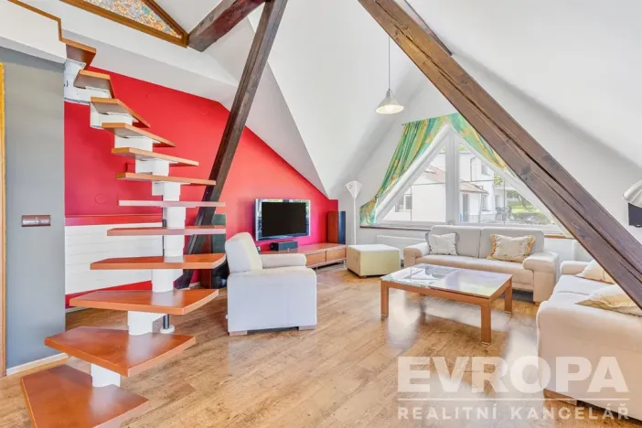 Prodej rodinného domu, Nové Město na Moravě, Malá, 375 m2