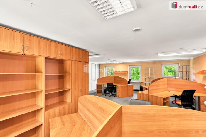 Pronájem kanceláře, Karlovy Vary, Libušina, 206 m2