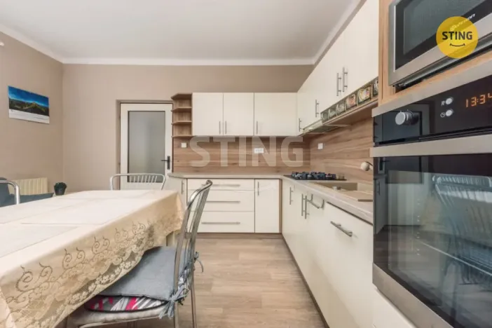 Prodej rodinného domu, Svinčany, 265 m2