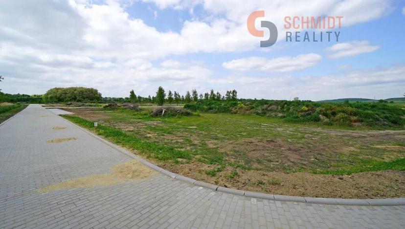 Prodej pozemku pro bydlení, Březí, 784 m2