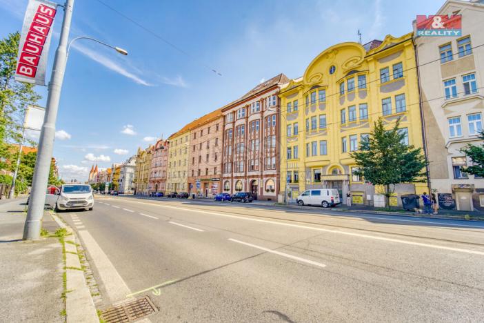 Pronájem kanceláře, Plzeň, Klatovská třída, 182 m2