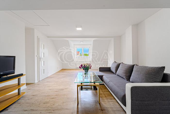 Prodej rodinného domu, Kladno - Švermov, Rašínova, 194 m2