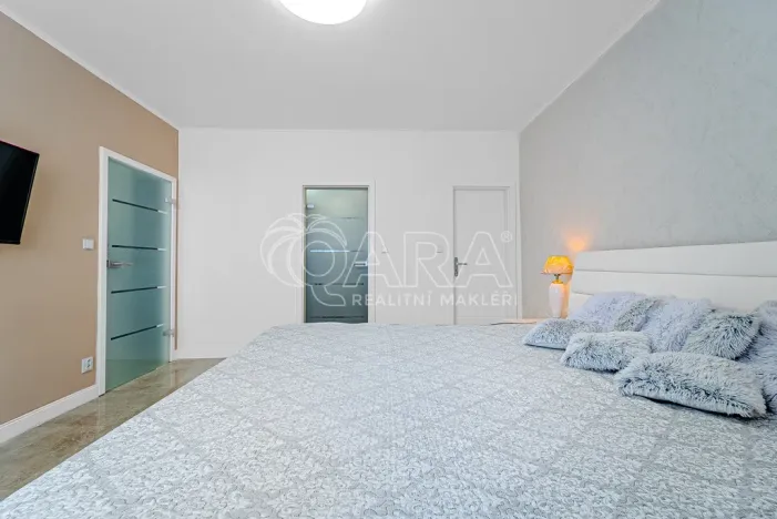 Prodej rodinného domu, Kladno - Švermov, Rašínova, 194 m2