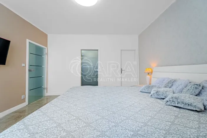 Prodej rodinného domu, Kladno - Švermov, Rašínova, 194 m2