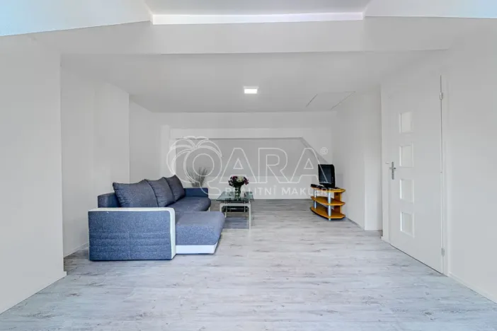 Prodej rodinného domu, Kladno - Švermov, Rašínova, 194 m2