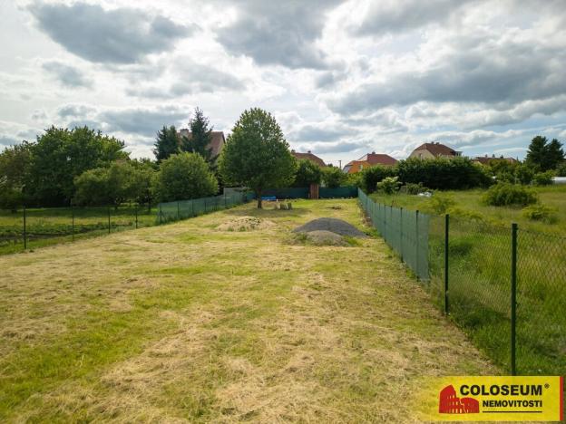 Prodej pozemku pro bydlení, Otnice, 879 m2