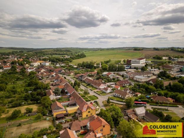 Prodej pozemku pro bydlení, Otnice, 879 m2