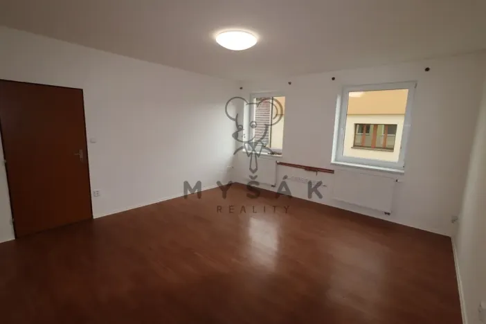 Pronájem bytu 2+1, České Budějovice - České Budějovice 3, J. Š. Baara, 72 m2