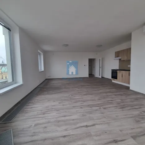 Pronájem bytu 2+kk, Plzeň, Železniční, 83 m2