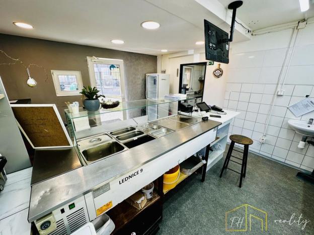 Pronájem restaurace, Teplice, Libušina, 56 m2